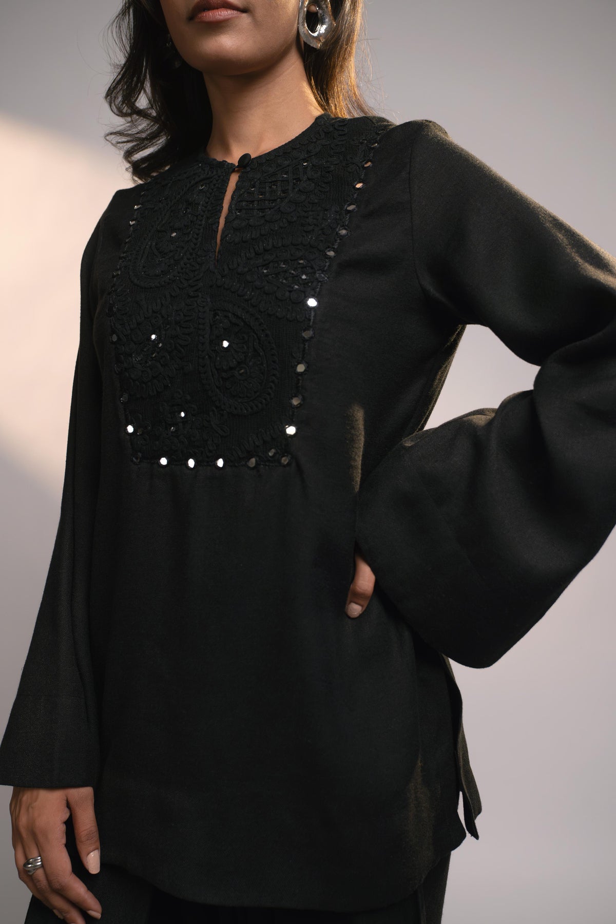 After Dark Mirror Farsi Set