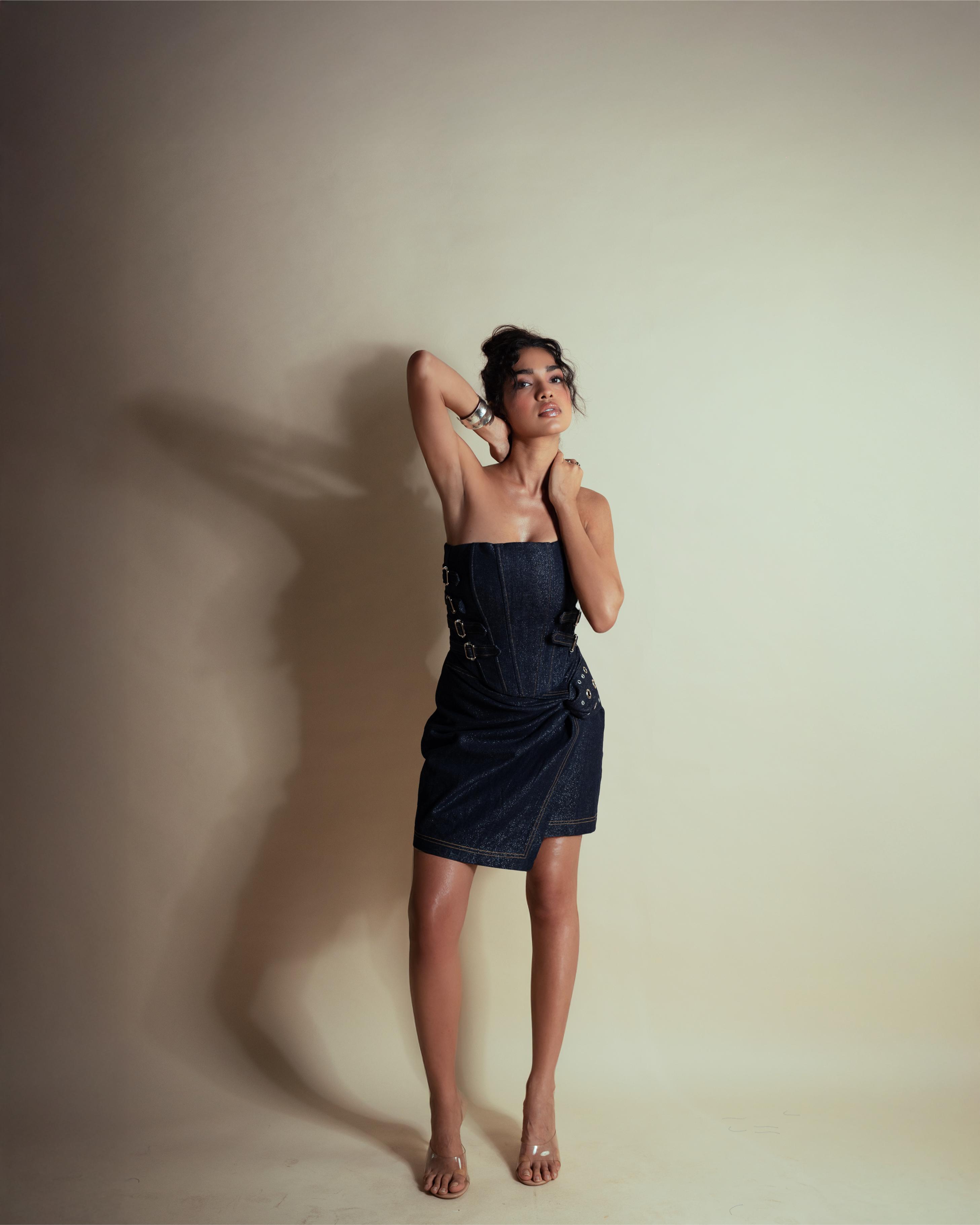 DEEP SPACE DENIM KNOTTED SKIRT