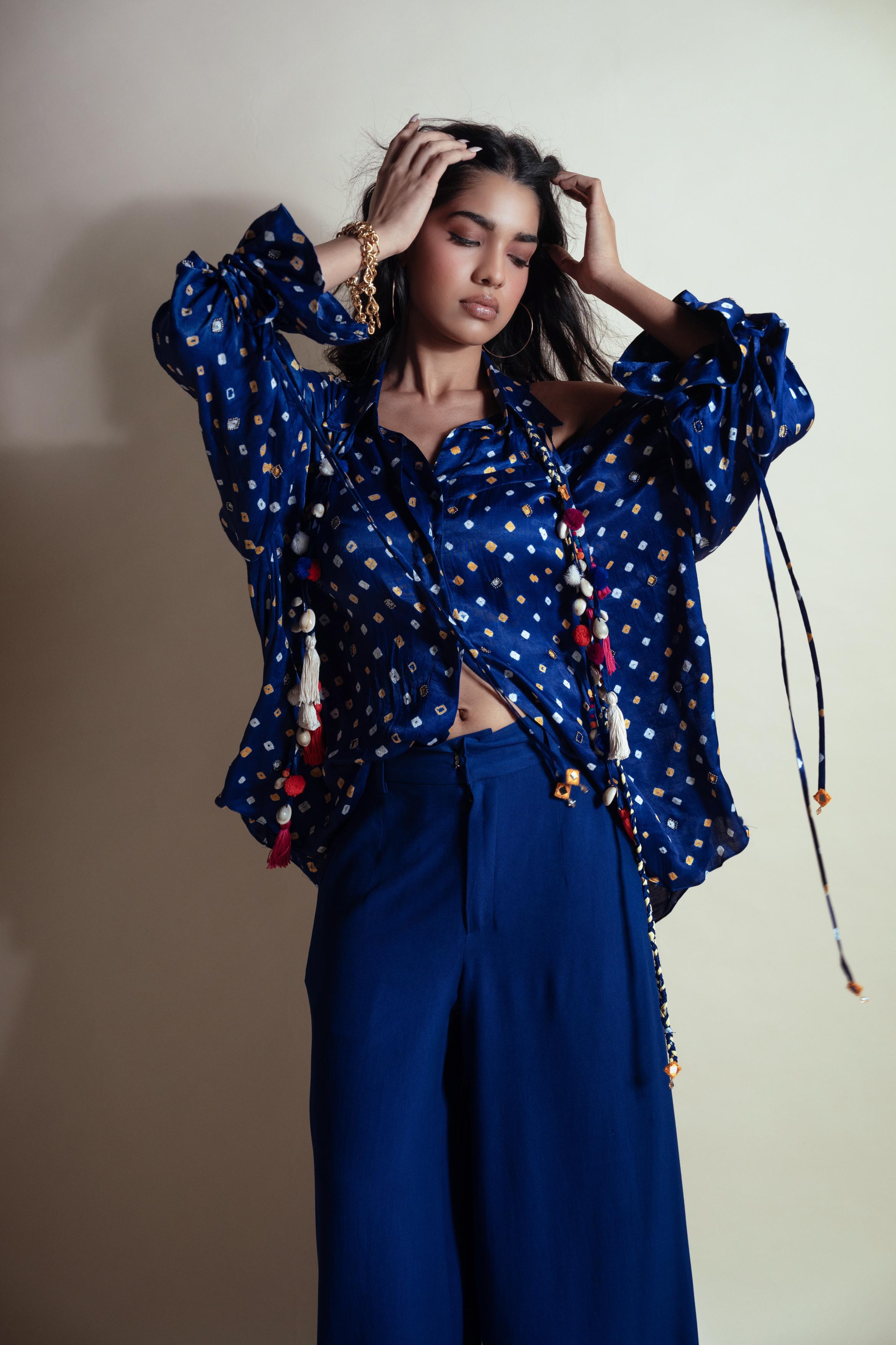 PEEK-A-BLUE BANDHINI SHIRT