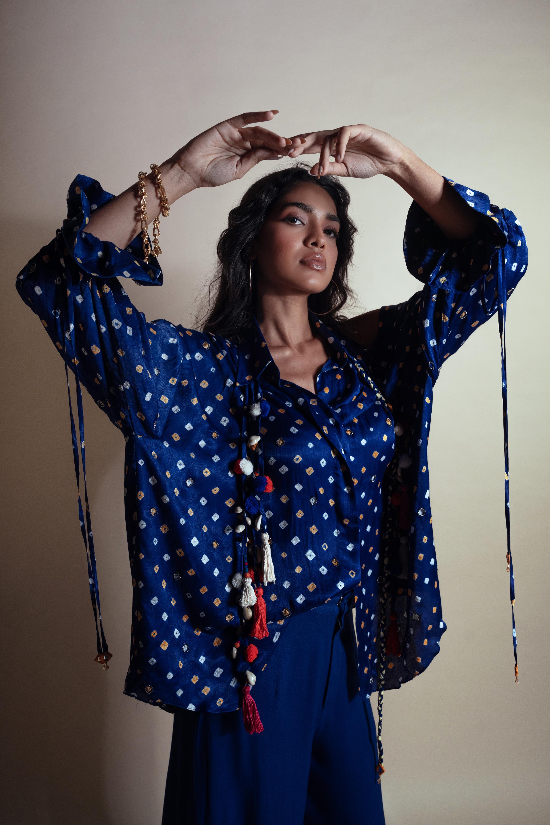 PEEK-A-BLUE BANDHINI SHIRT