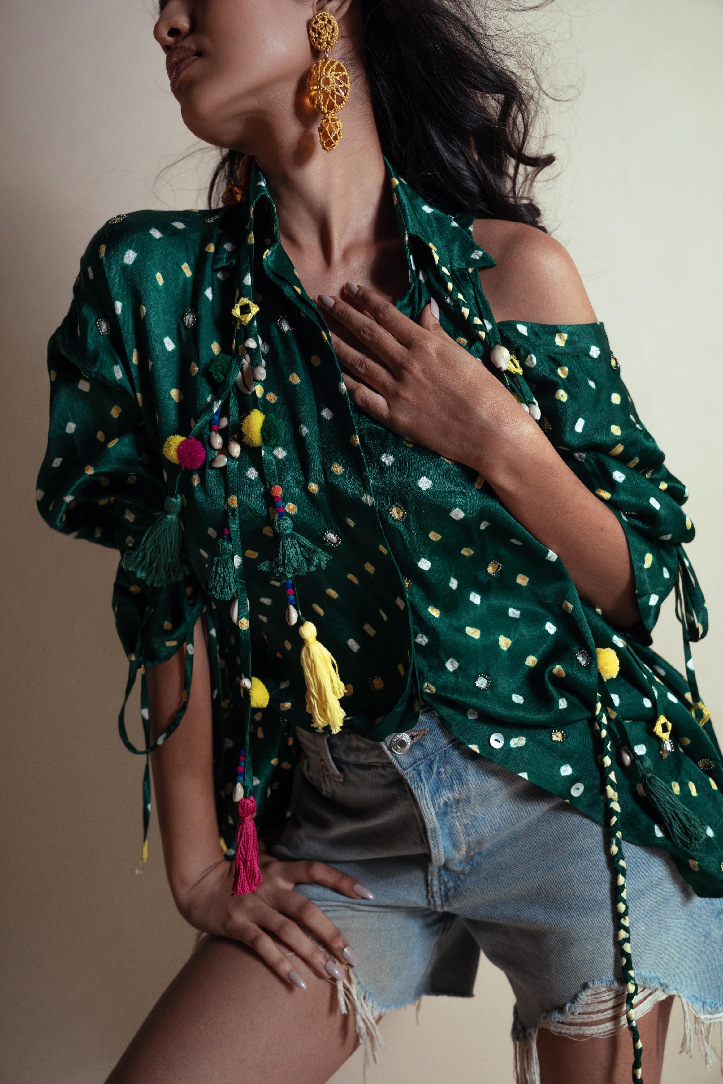 PEEK-A-GREEN BANDHINI SHIRT