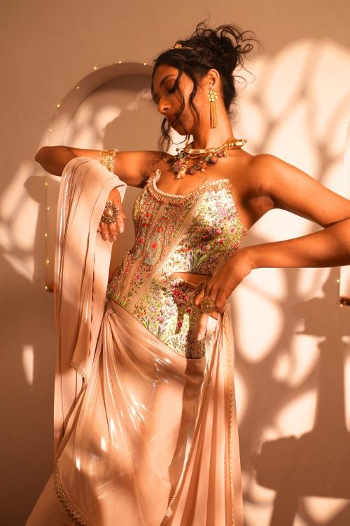 Gul-e-Nakshband Leather Corset