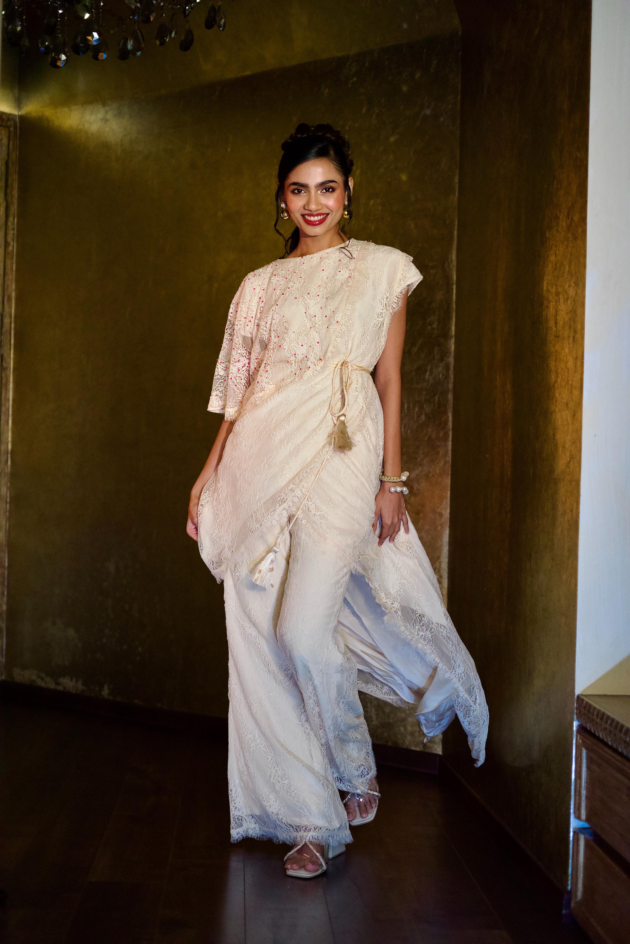 IVORY BELL BOTTOM PANTS