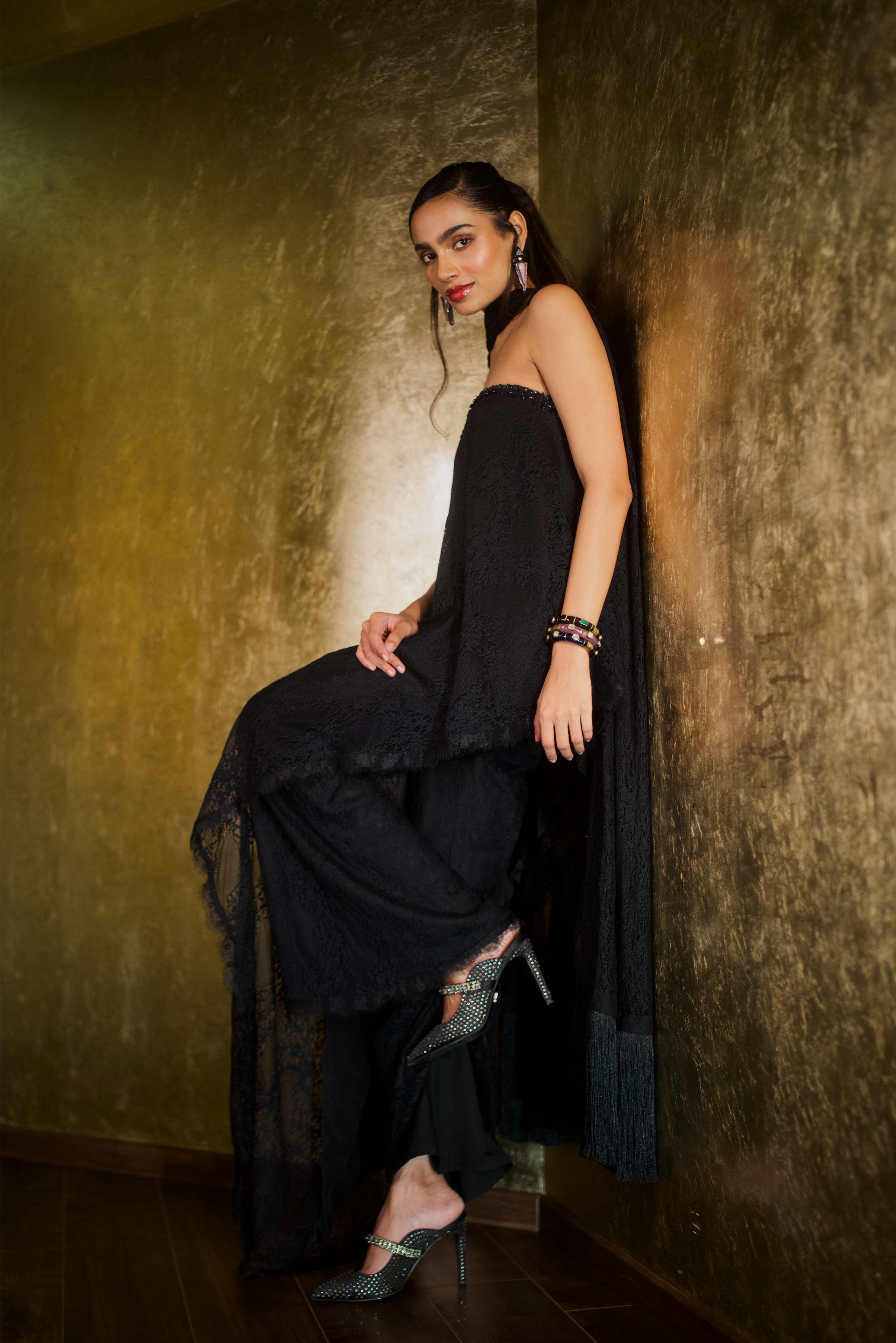 OBSIDIAN BLACK TUBE ASSYMETRICAL TUNIC WITH DUPATTA