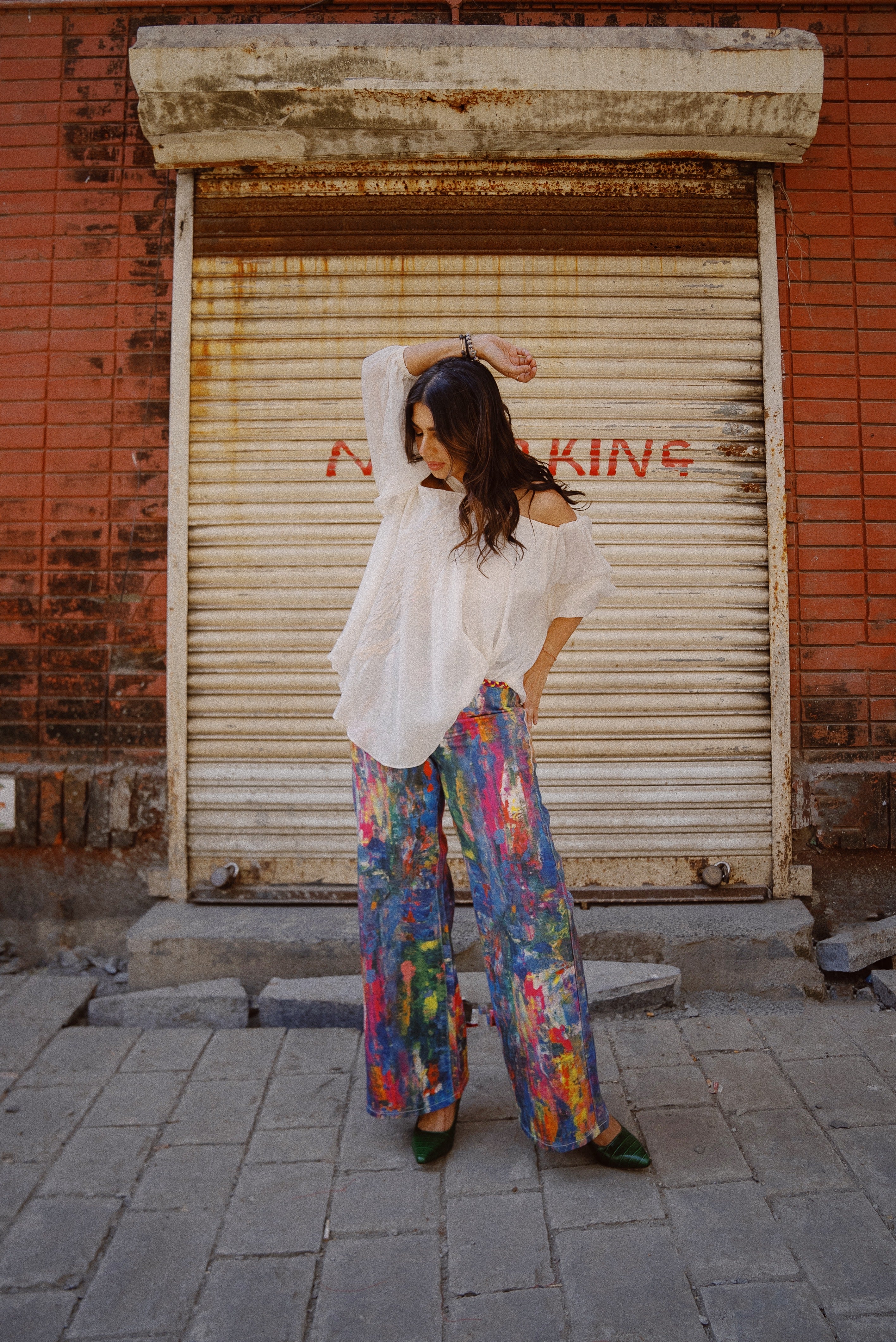 Vanila Paisley Scoop Off-Shoulder Top